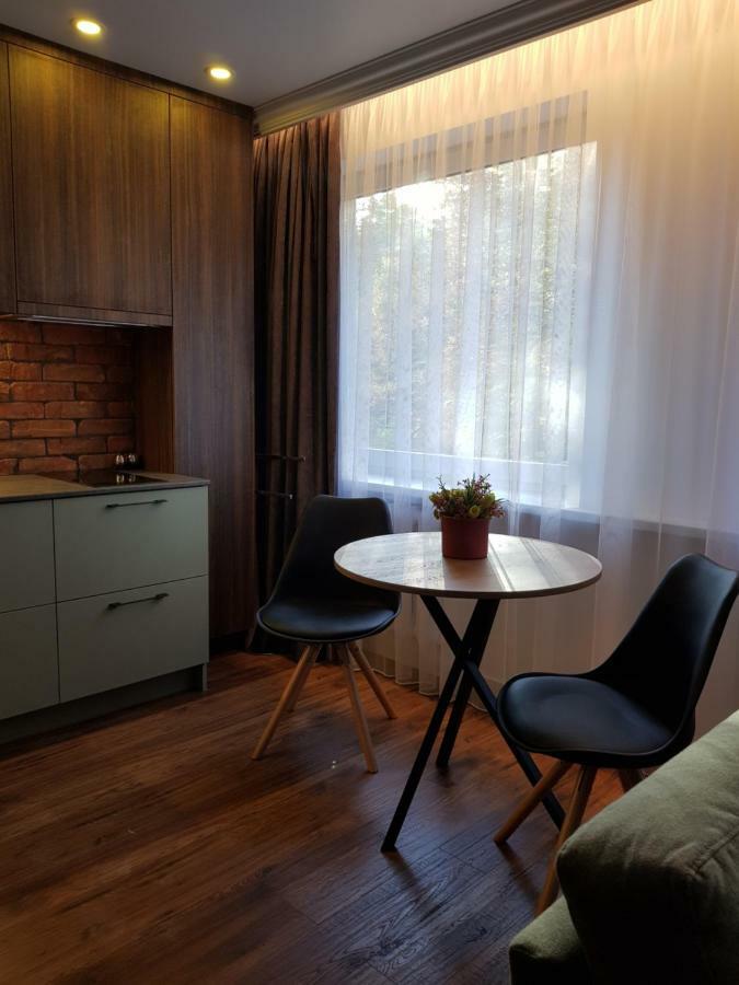 Mona Apartamentai Тельшяй Экстерьер фото